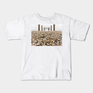 West Pier, Brighton beach, England Kids T-Shirt